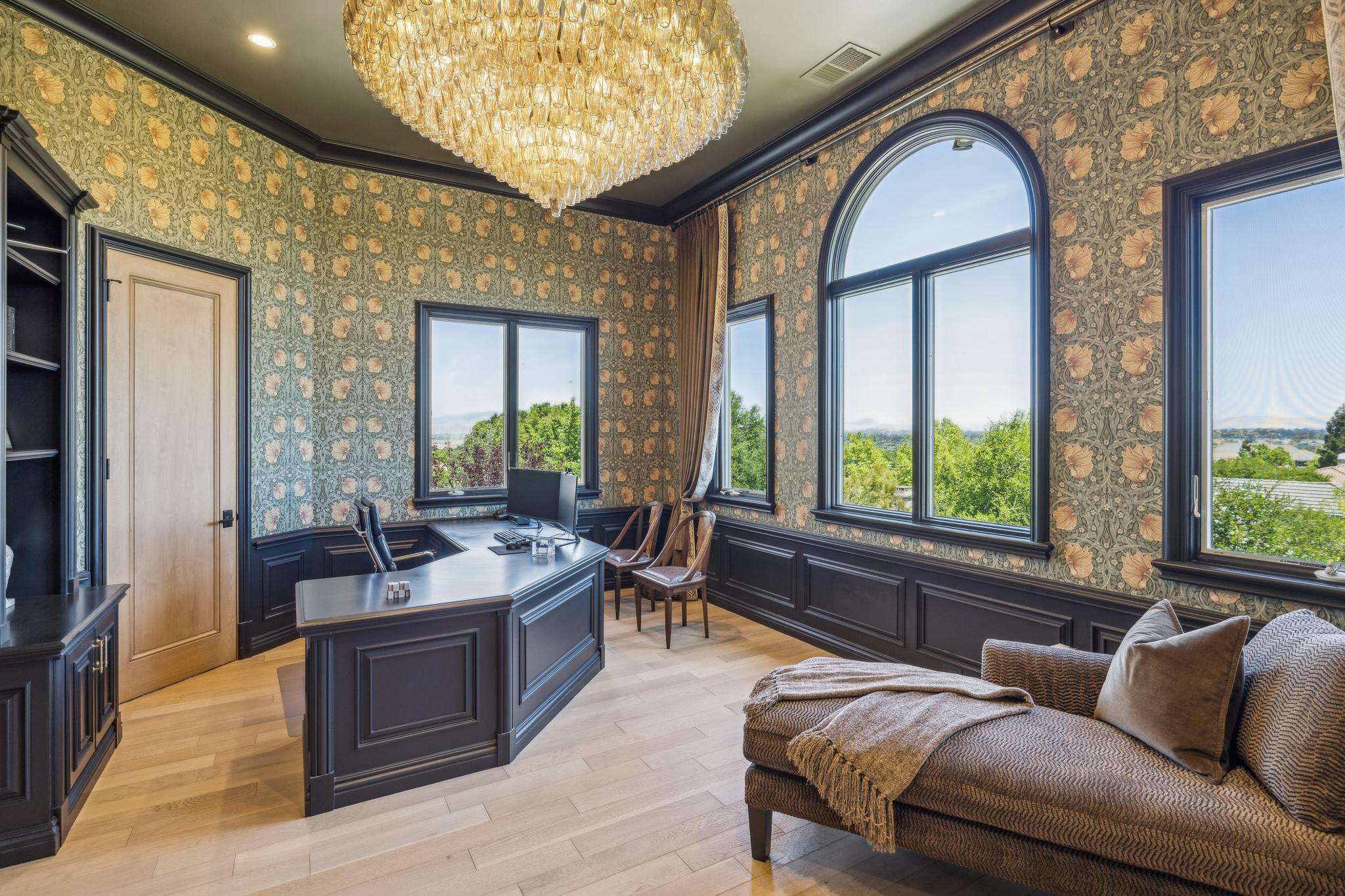 Image 1 <span class="open-homes-font-default">do your best work</span>